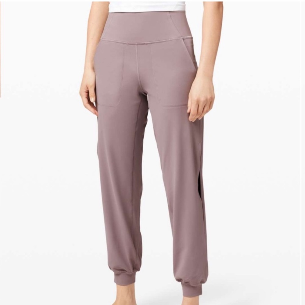LULULEMON ALIGN JOGGERS